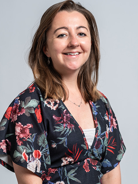 Portrait photograph of staff member, Becky Simmons